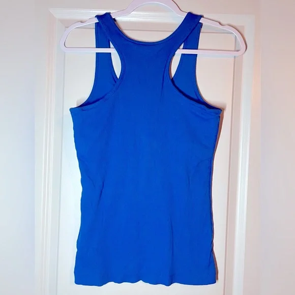 SOLD Nike | Ribbed Racerback Tank with Shelf Bra Size Large - Picture 2 of 5